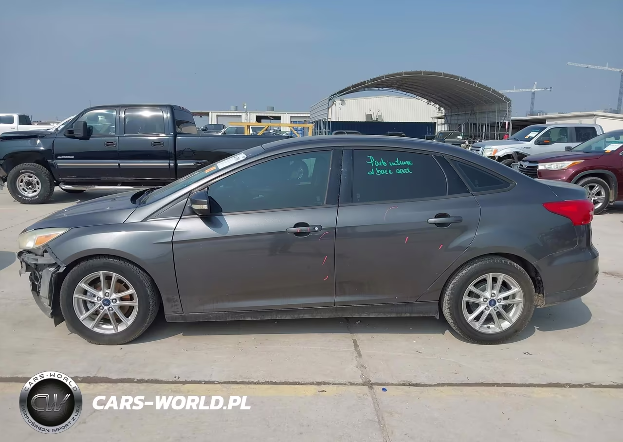 2016 Ford Focus Se VIN:1FADP3F20GL316262 - 15