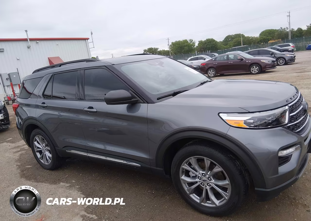 2021 Ford Explorer Xlt VIN:1FMSK8DH0MGB23078 - 13