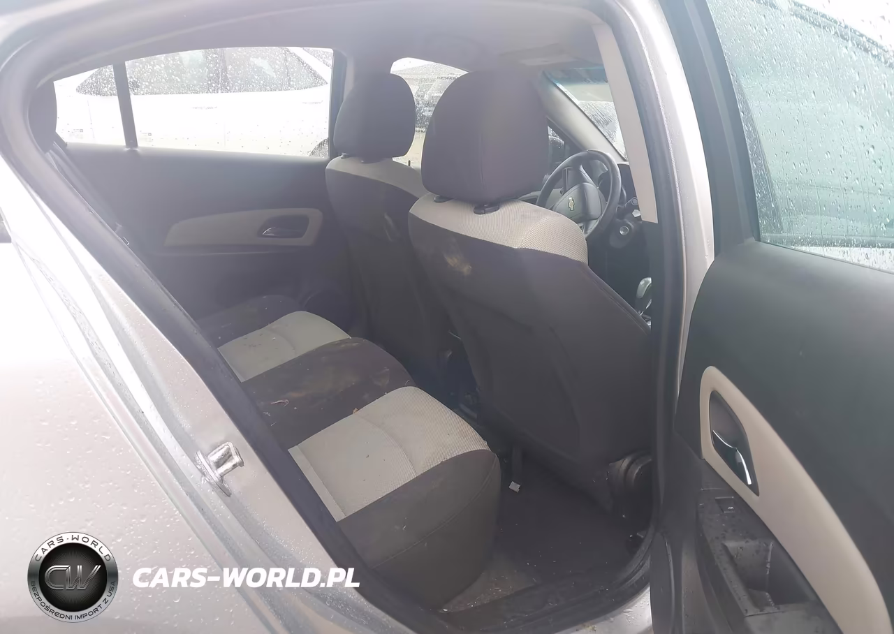 2015 Chevrolet Cruze Ls Auto VIN:1G1PA5SH7F7243860 - 8