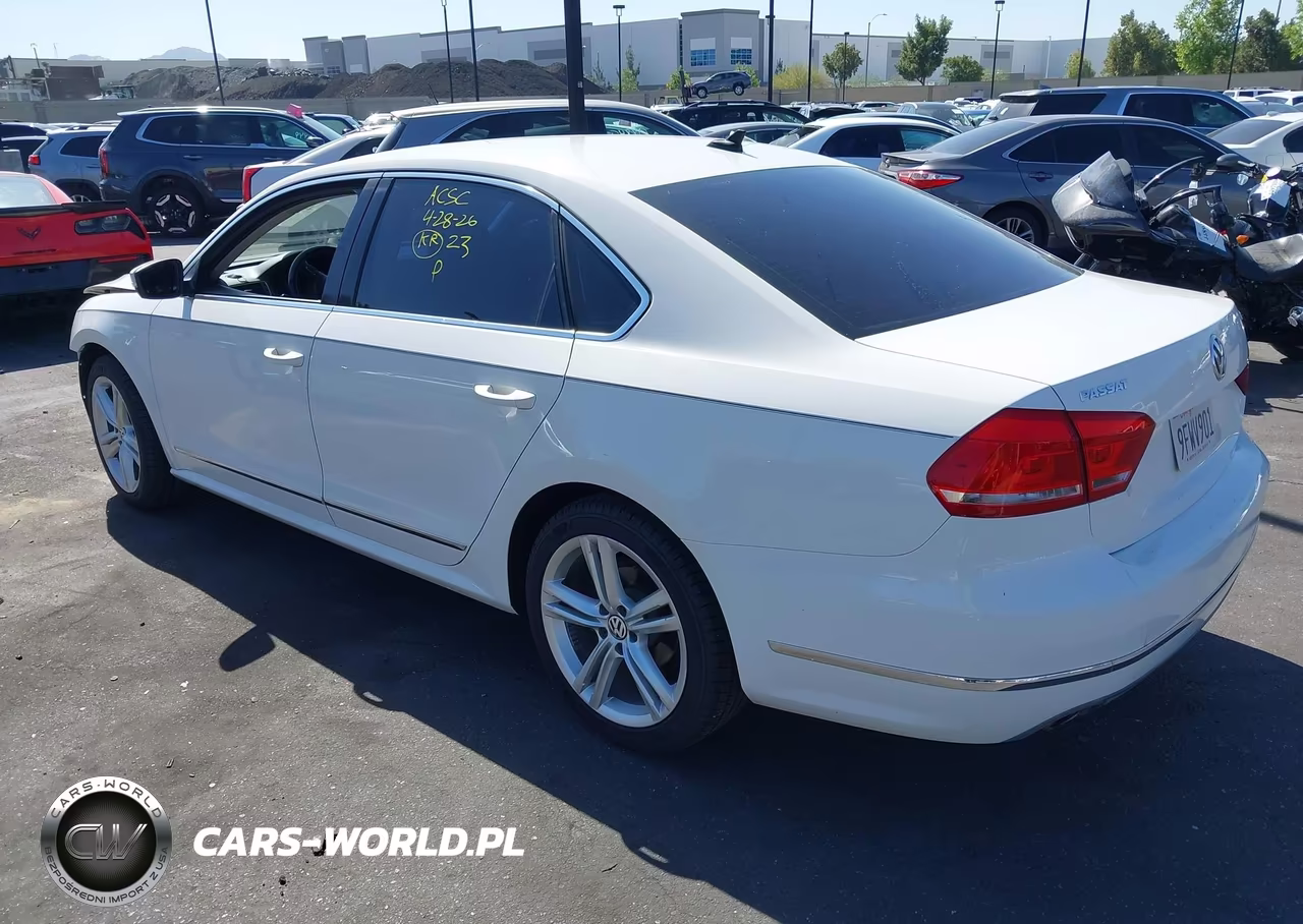 2014 Volkswagen Passat 2.0L Tdi Se VIN:1VWBN7A3XEC094046 - 3