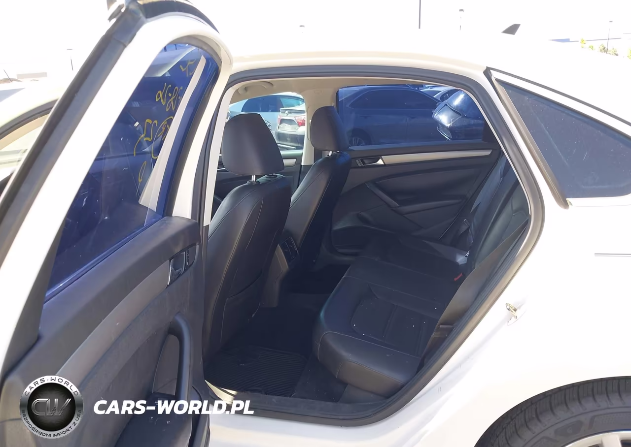 2014 Volkswagen Passat 2.0L Tdi Se VIN:1VWBN7A3XEC094046 - 8