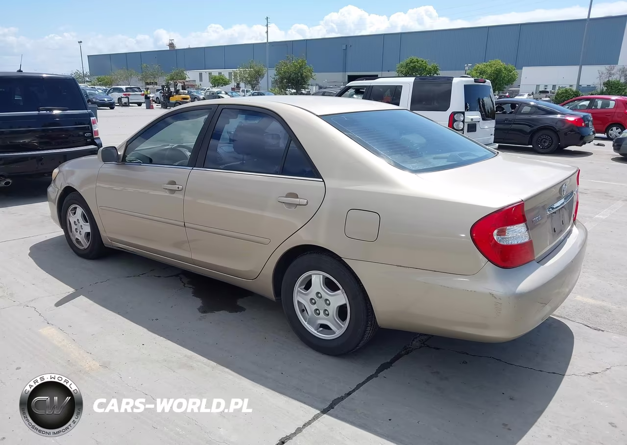 2003 Toyota Camry Le V6 VIN:4T1BF30KX3U036376 - 3