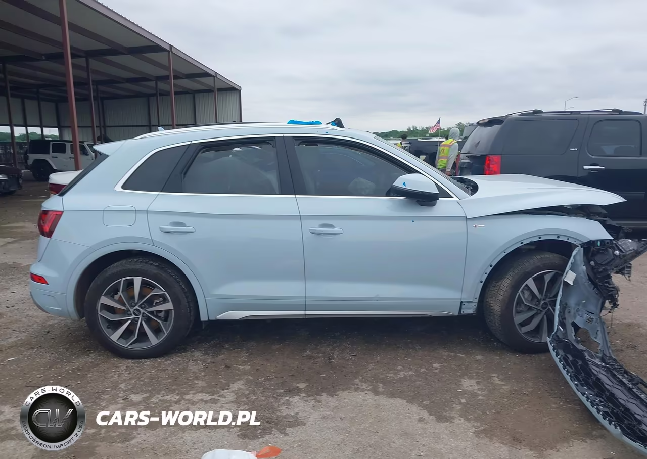 2024 Audi Q5 Premium Plus 45 Tfsi S Line Quattro VIN:WA1EAAFY0R2059776 - 13
