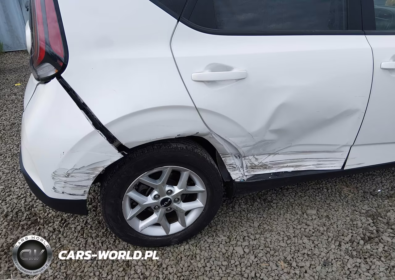 2023 Kia Soul S VIN:KNDJ23AU5P7863797 - 6