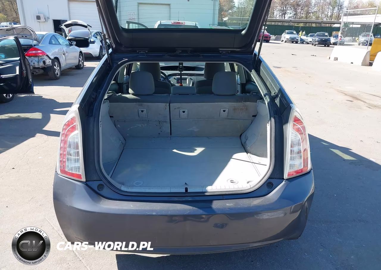 2012 Toyota Prius Two VIN:JTDKN3DU6C1539858 - 17