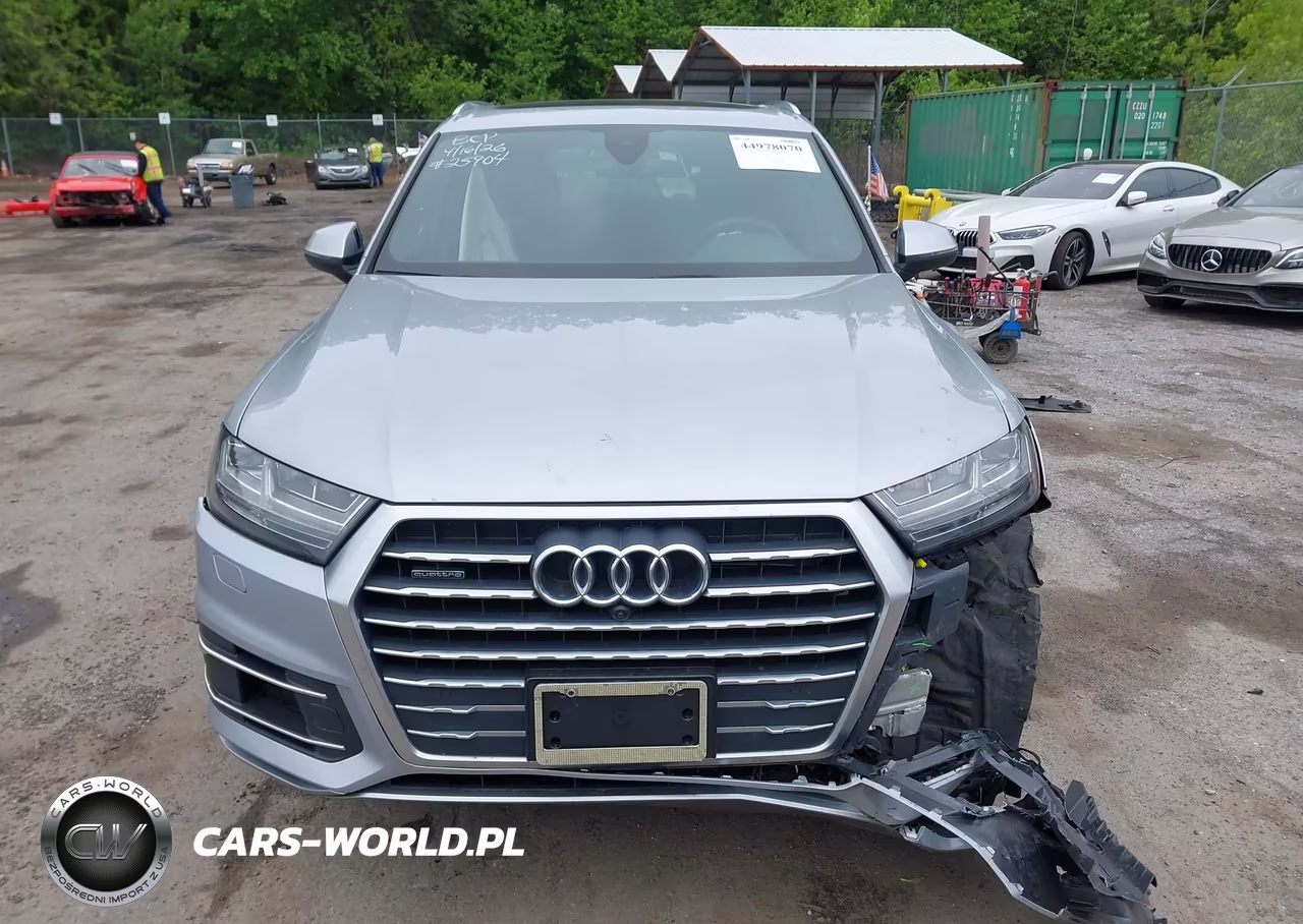 2019 Audi Q7 45 Premium VIN:WA1LHAF71KD030520 - 12