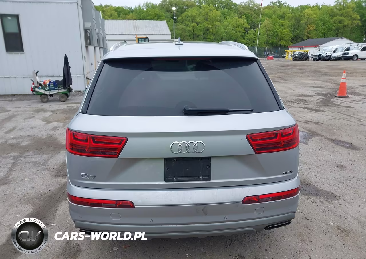 2019 Audi Q7 45 Premium VIN:WA1LHAF71KD030520 - 16