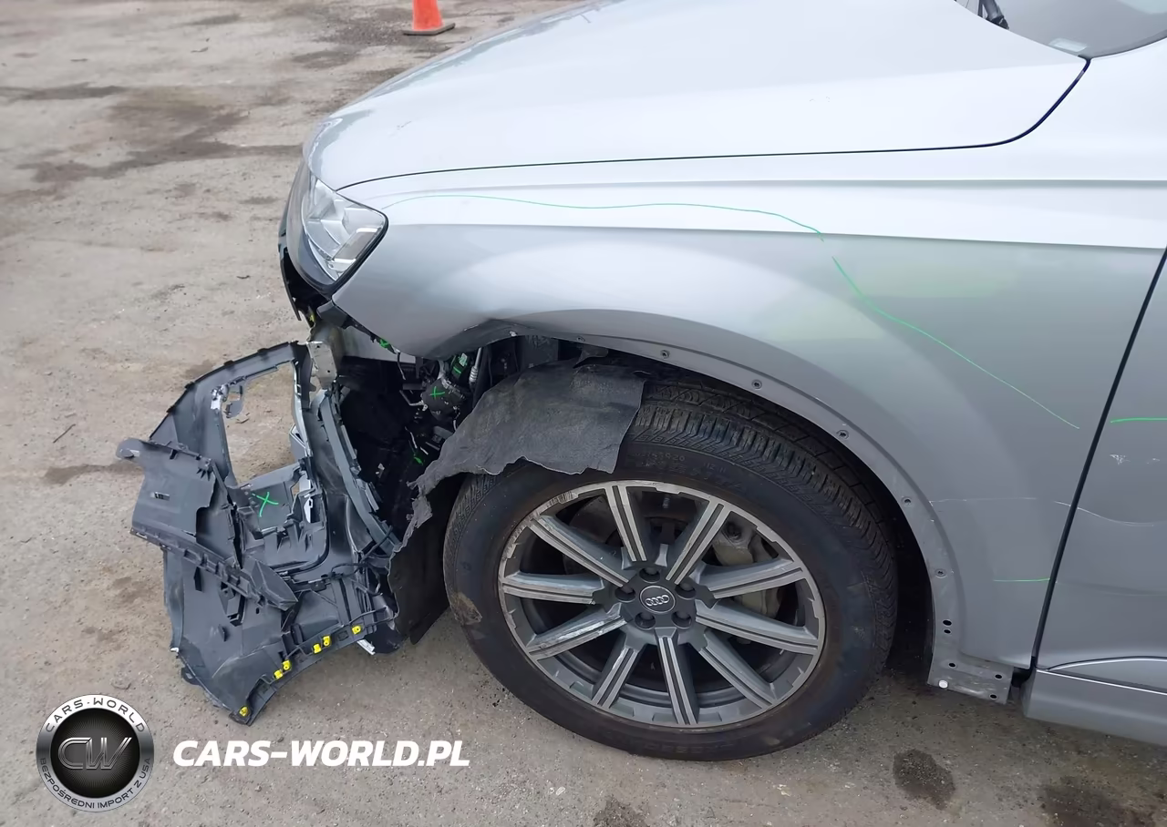 2019 Audi Q7 45 Premium VIN:WA1LHAF71KD030520 - 18