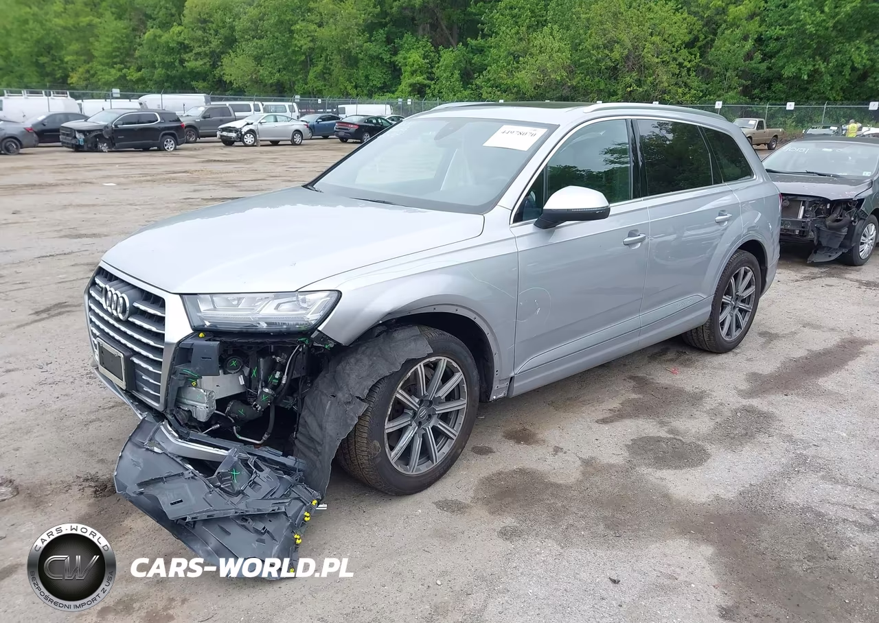 2019 Audi Q7 45 Premium VIN:WA1LHAF71KD030520 - 2