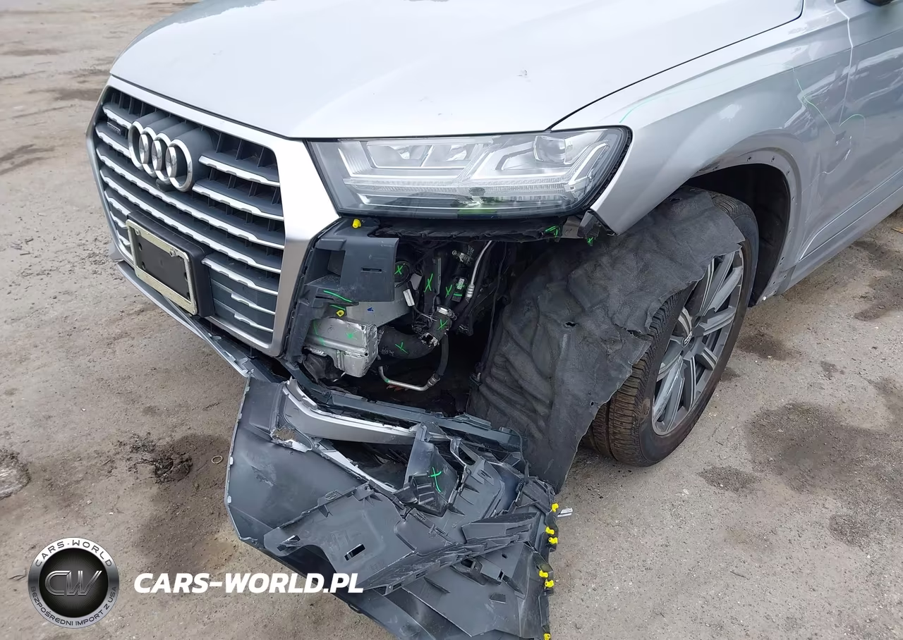 2019 Audi Q7 45 Premium VIN:WA1LHAF71KD030520 - 6