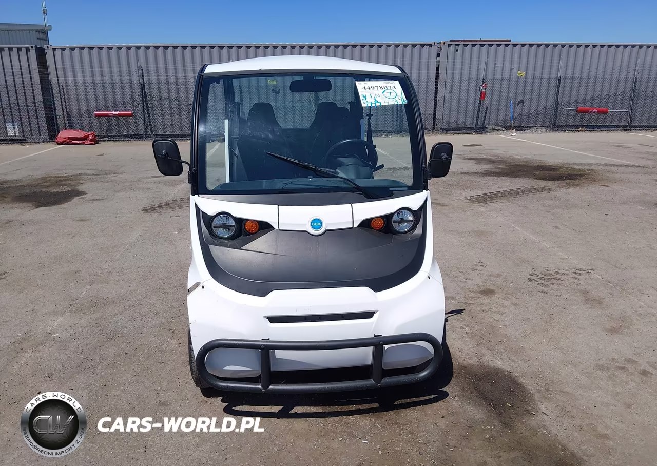 2022 Global Electric Motors E4 VIN:7SXG4AEA8N5506368 - 12