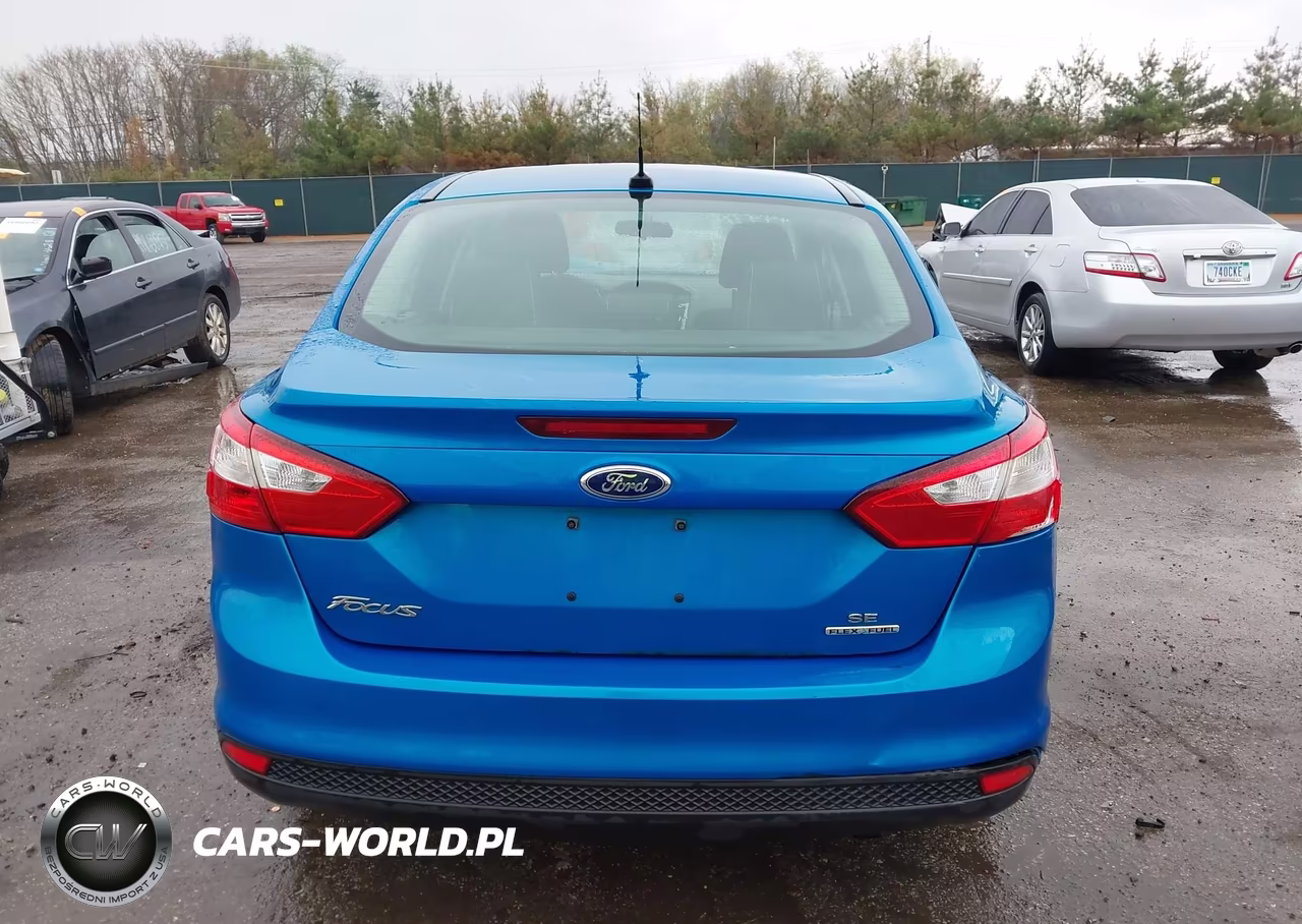 2014 Ford Focus Se VIN:1FADP3F28EL405803 - 17