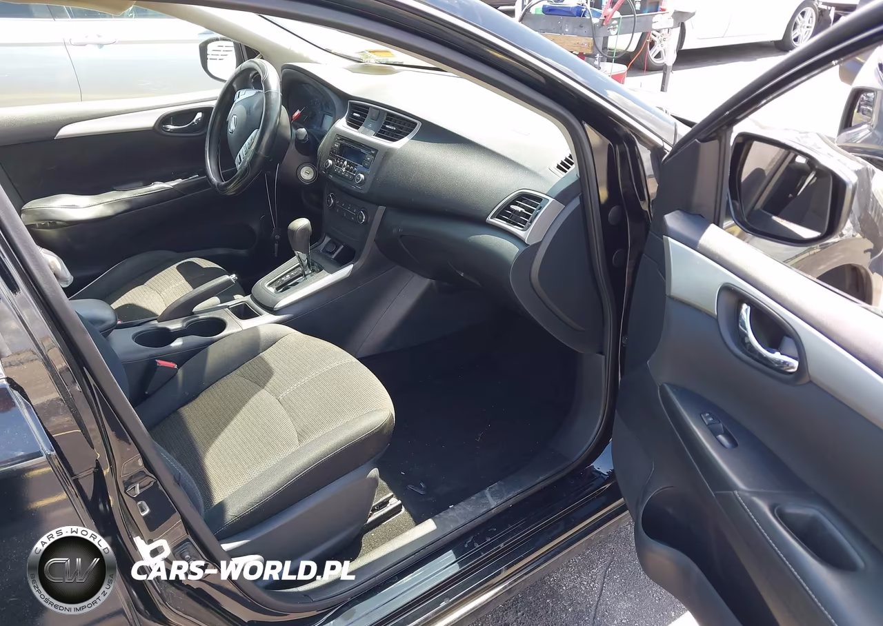 2017 Nissan Sentra S VIN:3N1AB7AP6HY248227 - 5