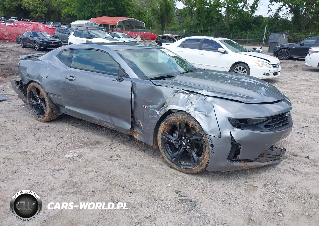 2019 Chevrolet Camaro 1Lt – zdjęcie 1 z 17