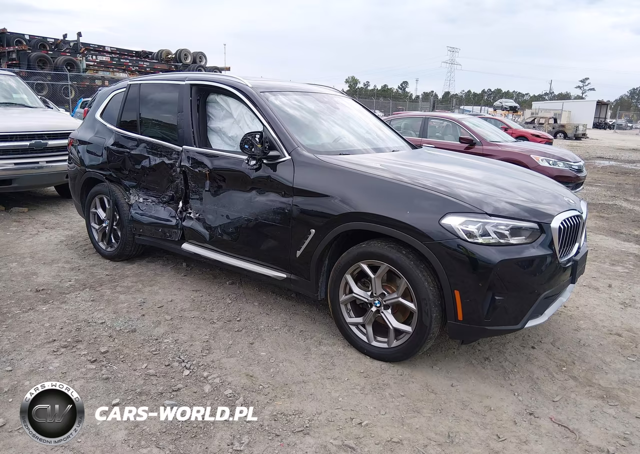 2022 BMW X3 xDrive30I – zdjęcie 1 z 17