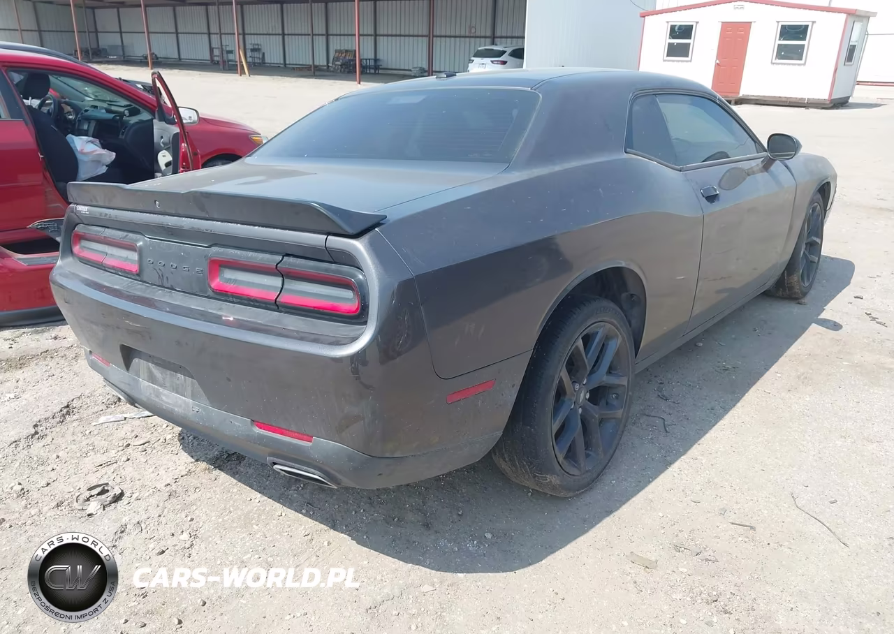 2022 Dodge Challenger Sxt VIN:2C3CDZAG4NH212022 - 4