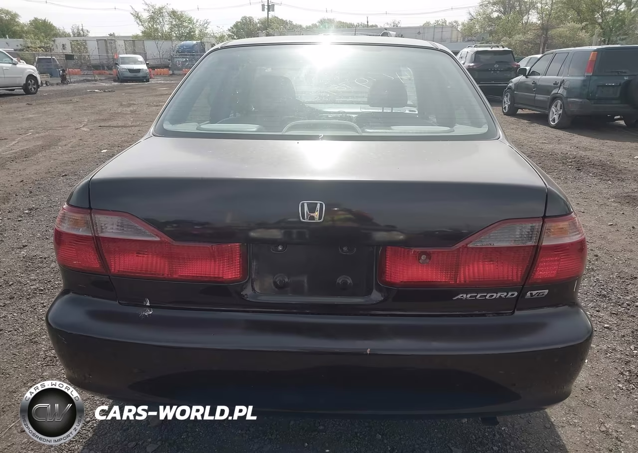 HONDA ACCORD VIN:1HGCG1658XA061572 - 16