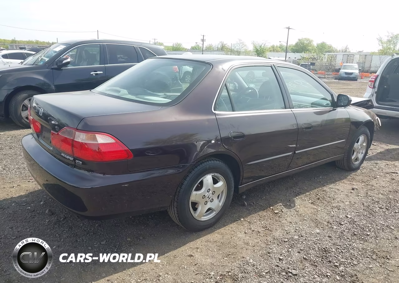 HONDA ACCORD VIN:1HGCG1658XA061572 - 4