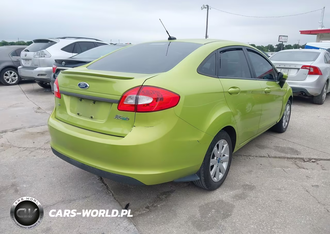 2012 Ford Fiesta Se VIN:3FADP4BJ8CM126074 - 4