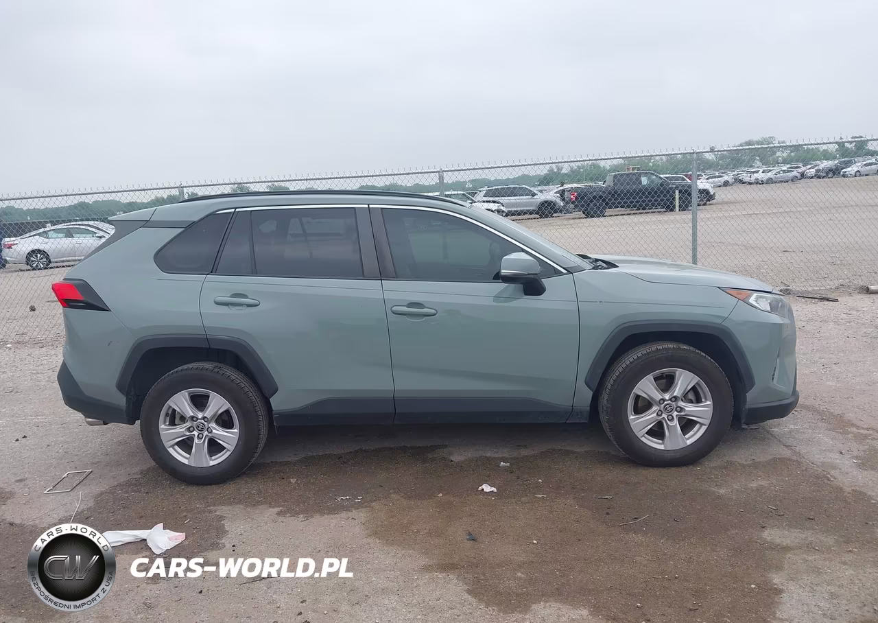 2021 Toyota Rav4 Xle VIN:JTMW1RFV0MD071891 - 13