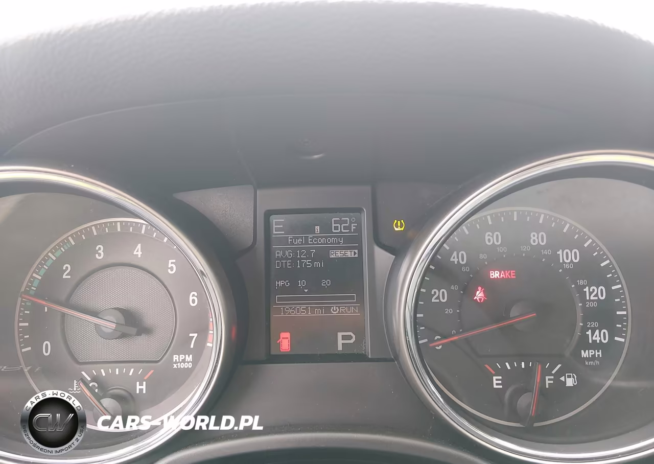 2012 Jeep Grand Cherokee Laredo VIN:1C4RJFAT9CC313647 - 7