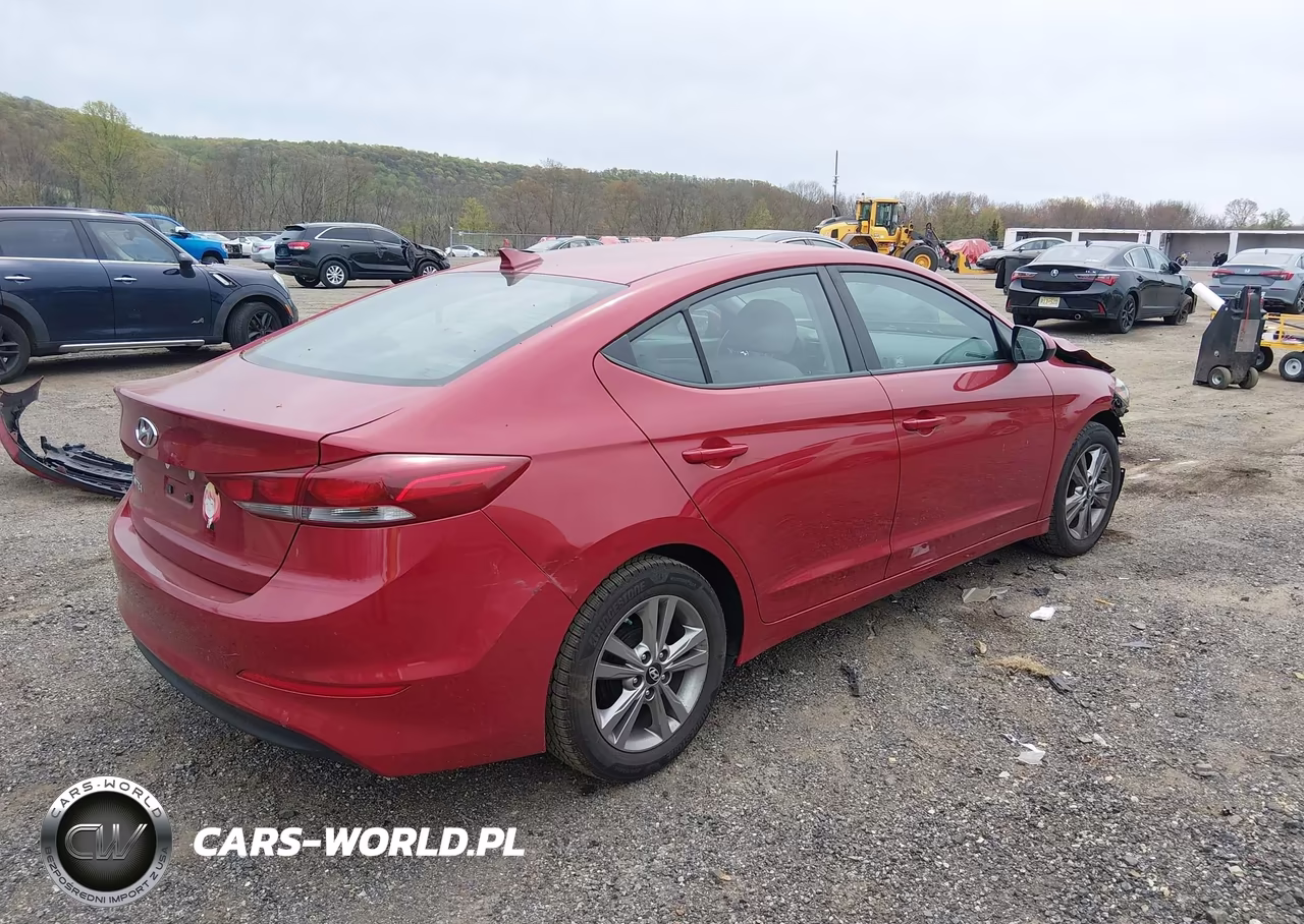 2017 Hyundai Elantra Se VIN:KMHD84LF9HU396253 - 4
