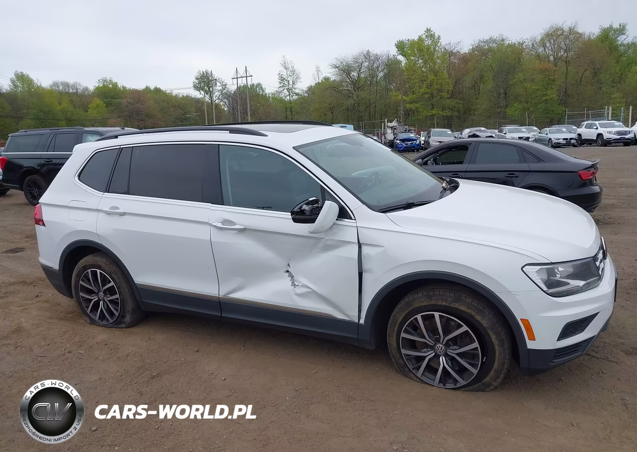 2020 Volkswagen Tiguan 2.0T Se-2.0T Se R-Line Black-2.0T Sel VIN:3VV2B7AX8LM027912 - 18