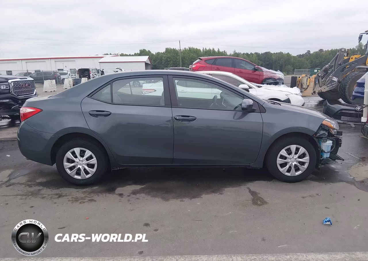 2017 Toyota Corolla L VIN:5YFBURHEXHP675521 - 14