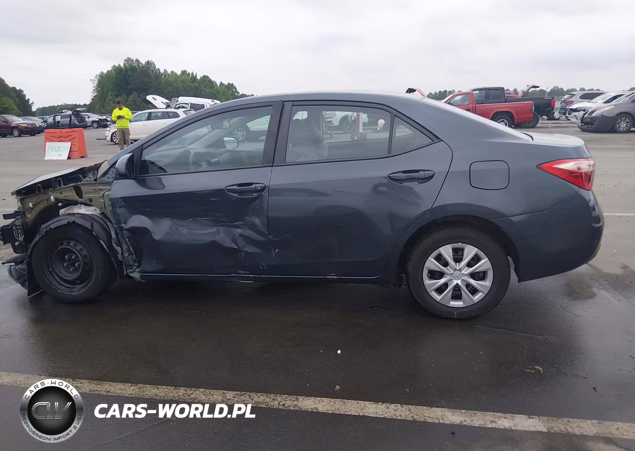 2017 Toyota Corolla L VIN:5YFBURHEXHP675521 - 15