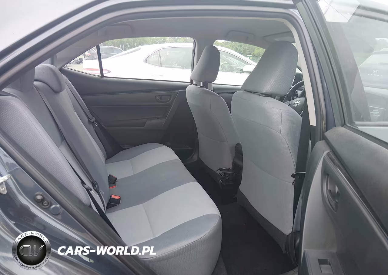 2017 Toyota Corolla L VIN:5YFBURHEXHP675521 - 8