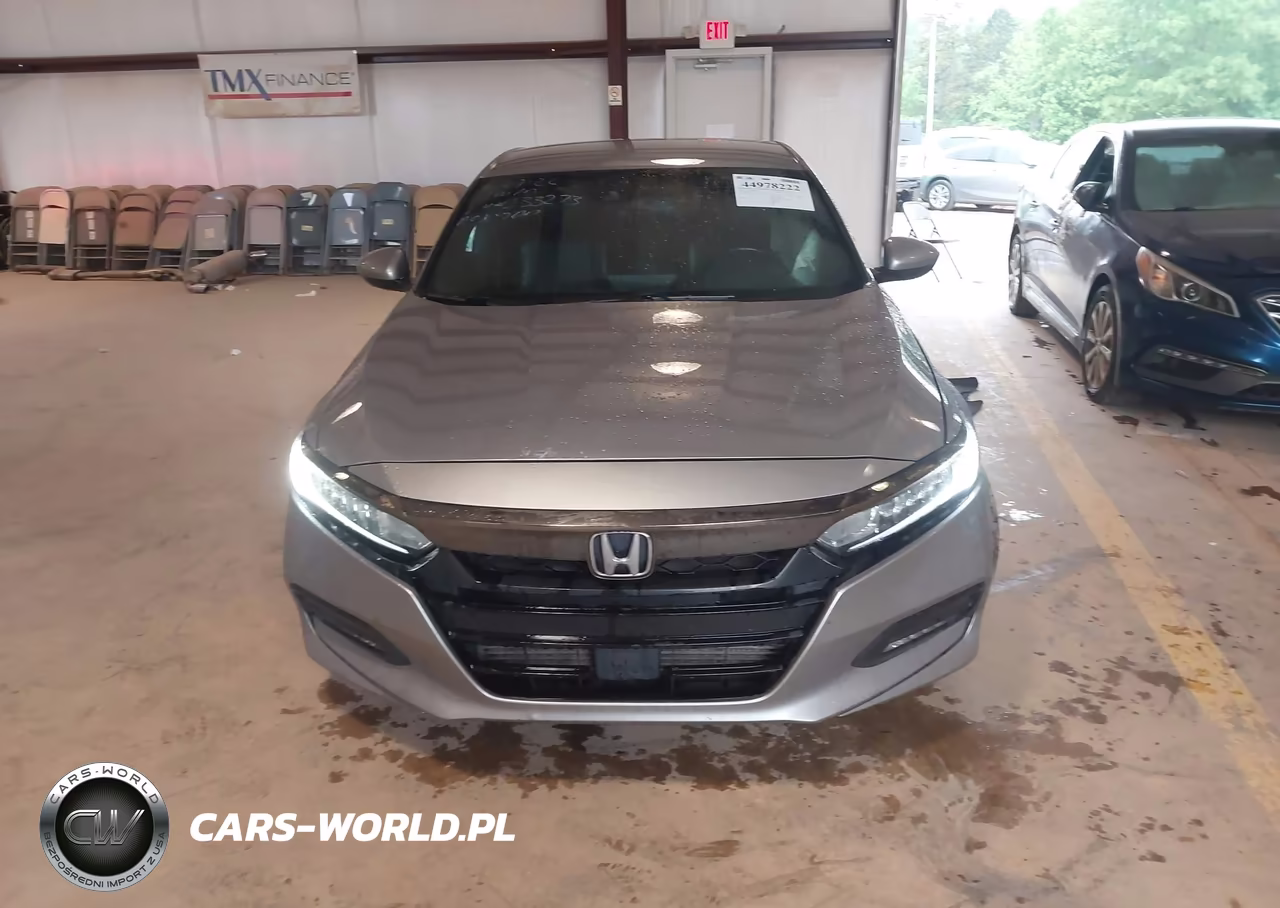 2018 Honda Accord Sport VIN:1HGCV1F3XJA233273 - 12