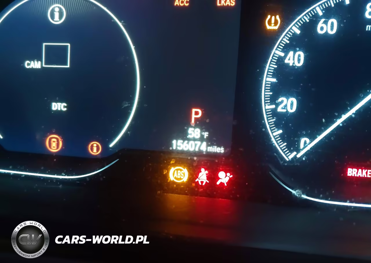 2018 Honda Accord Sport VIN:1HGCV1F3XJA233273 - 15