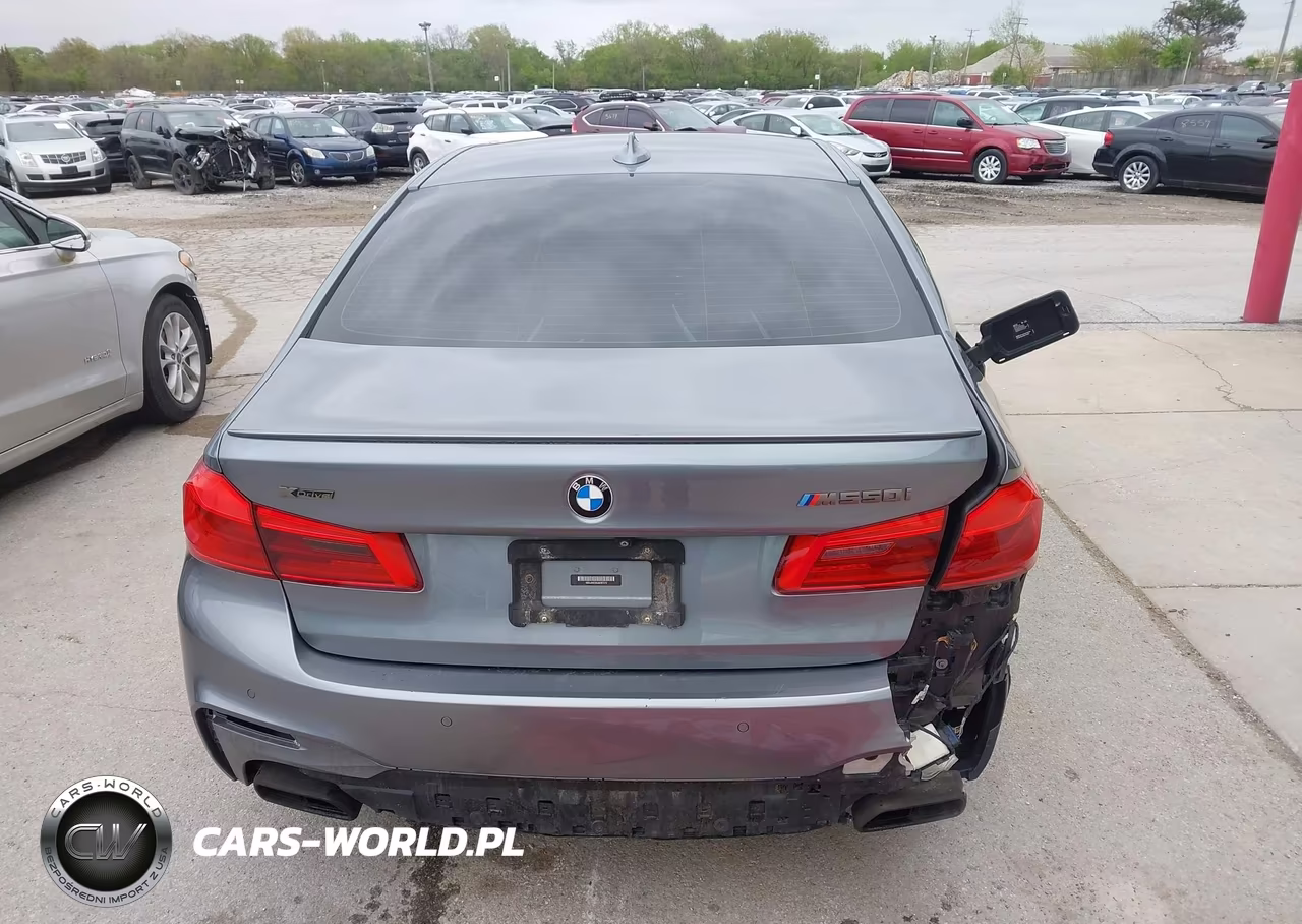 2018 BMW M550I xDrive VIN:WBAJB9C50JB287272 - 17