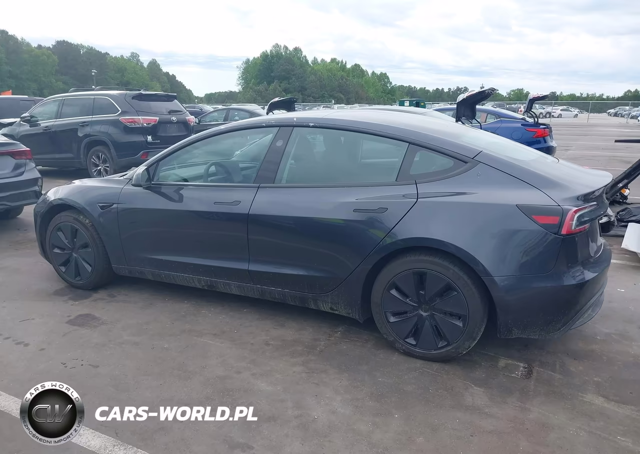 2026 Tesla Model 3 Premium Rear-Wheel Drive-Standard Rear-Wheel Drive VIN:5YJ3E1EA6TF116413 - 14