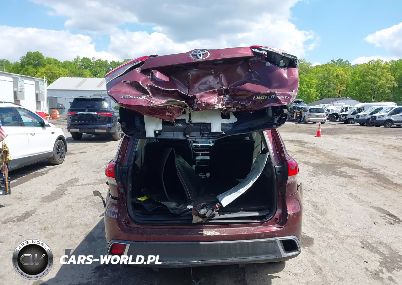 2018 Toyota Highlander Limited VIN:5TDDZRFH4JS838264 - 15