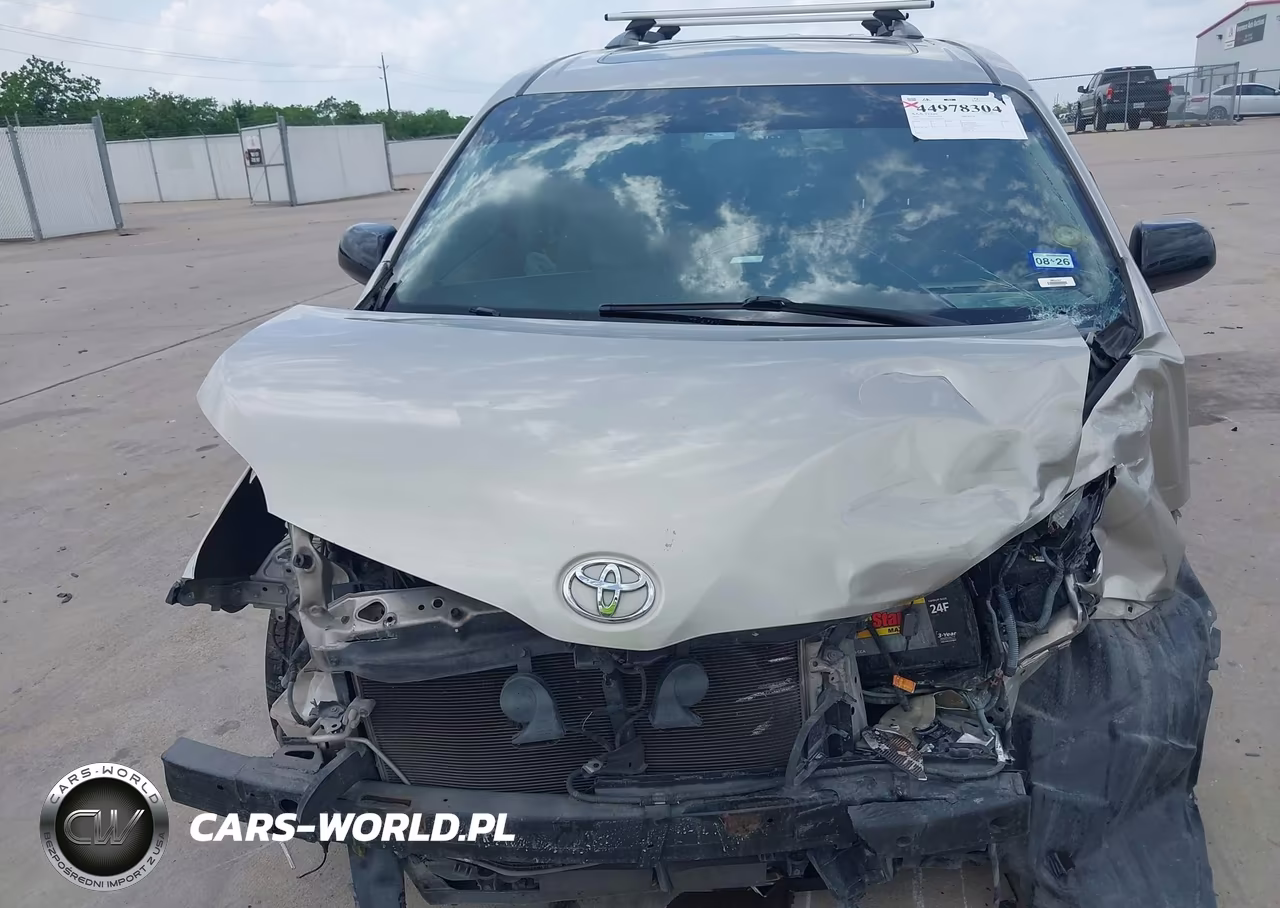 2016 Toyota Sienna Xle 8 Passenger VIN:5TDYK3DC2GS750249 - 12