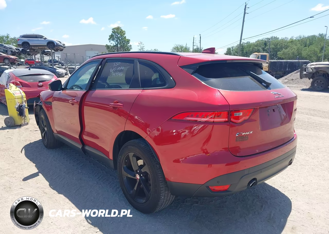 2019 Jaguar F-Pace 25T Prestige VIN:SADCK2FX6KA360561 - 3