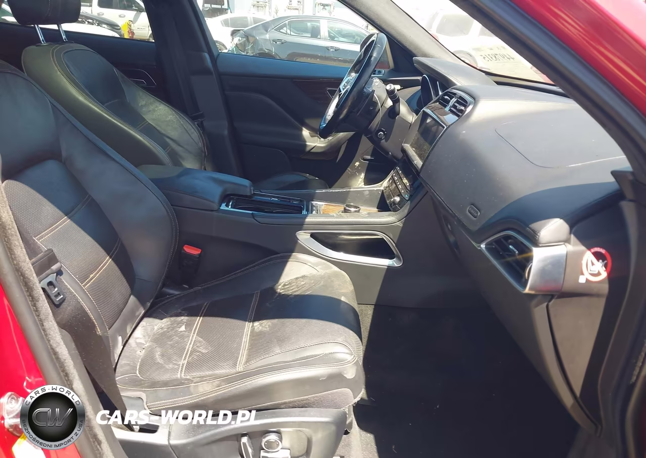 2019 Jaguar F-Pace 25T Prestige VIN:SADCK2FX6KA360561 - 5