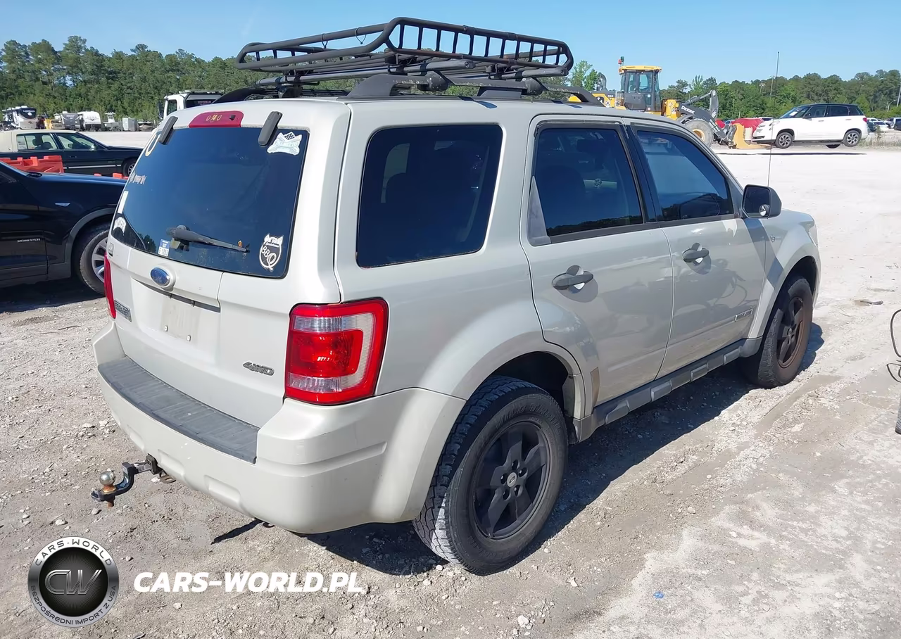2008 Ford Escape Xlt VIN:1FMCU93118KE29668 - 4