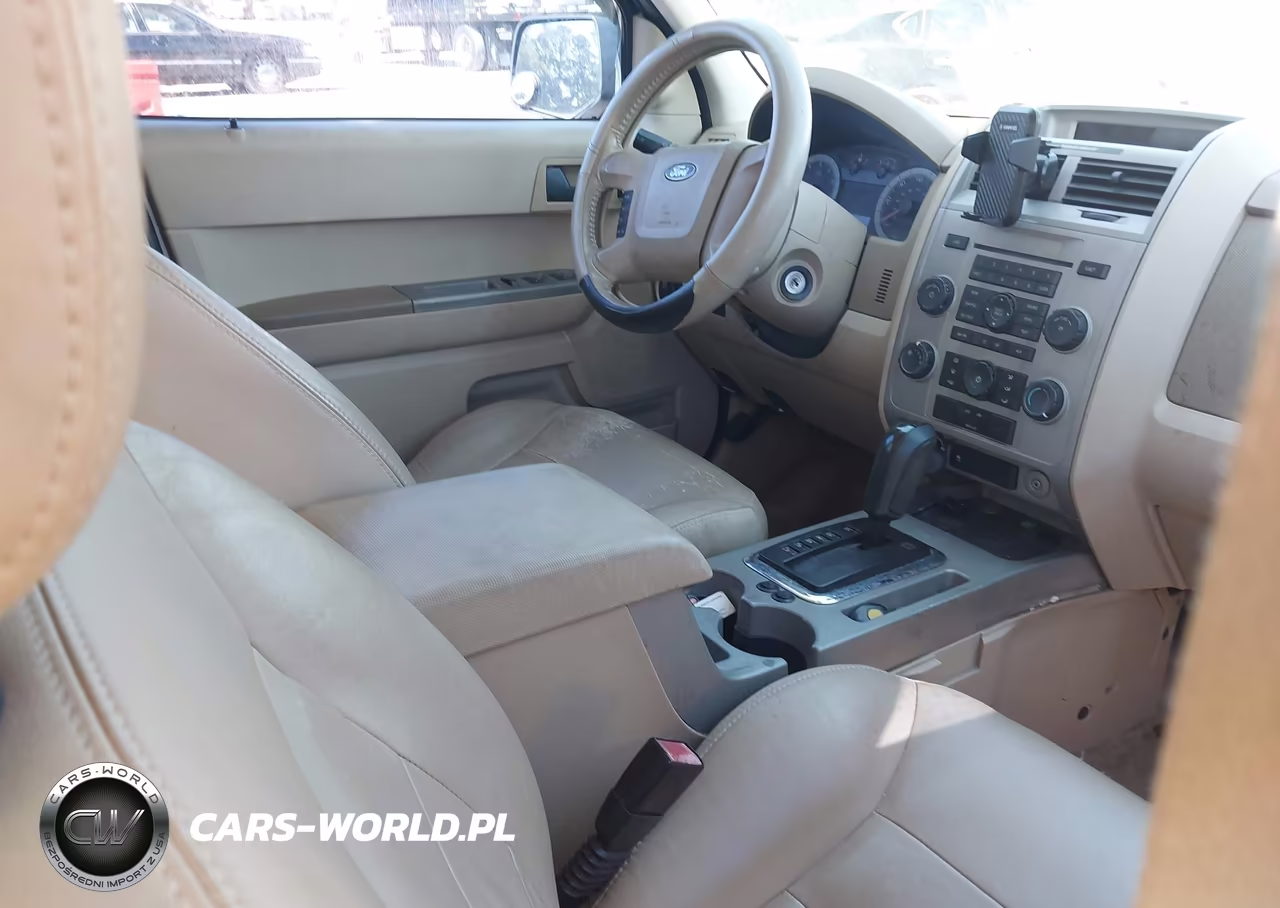 2008 Ford Escape Xlt VIN:1FMCU93118KE29668 - 5