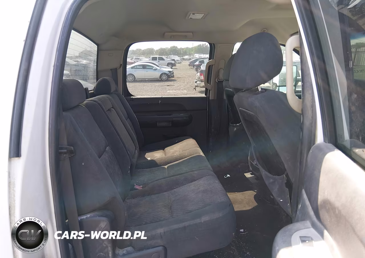 2007 Chevrolet Silverado 2500Hd Lt2 VIN:1GCHC23677F553757 - 8