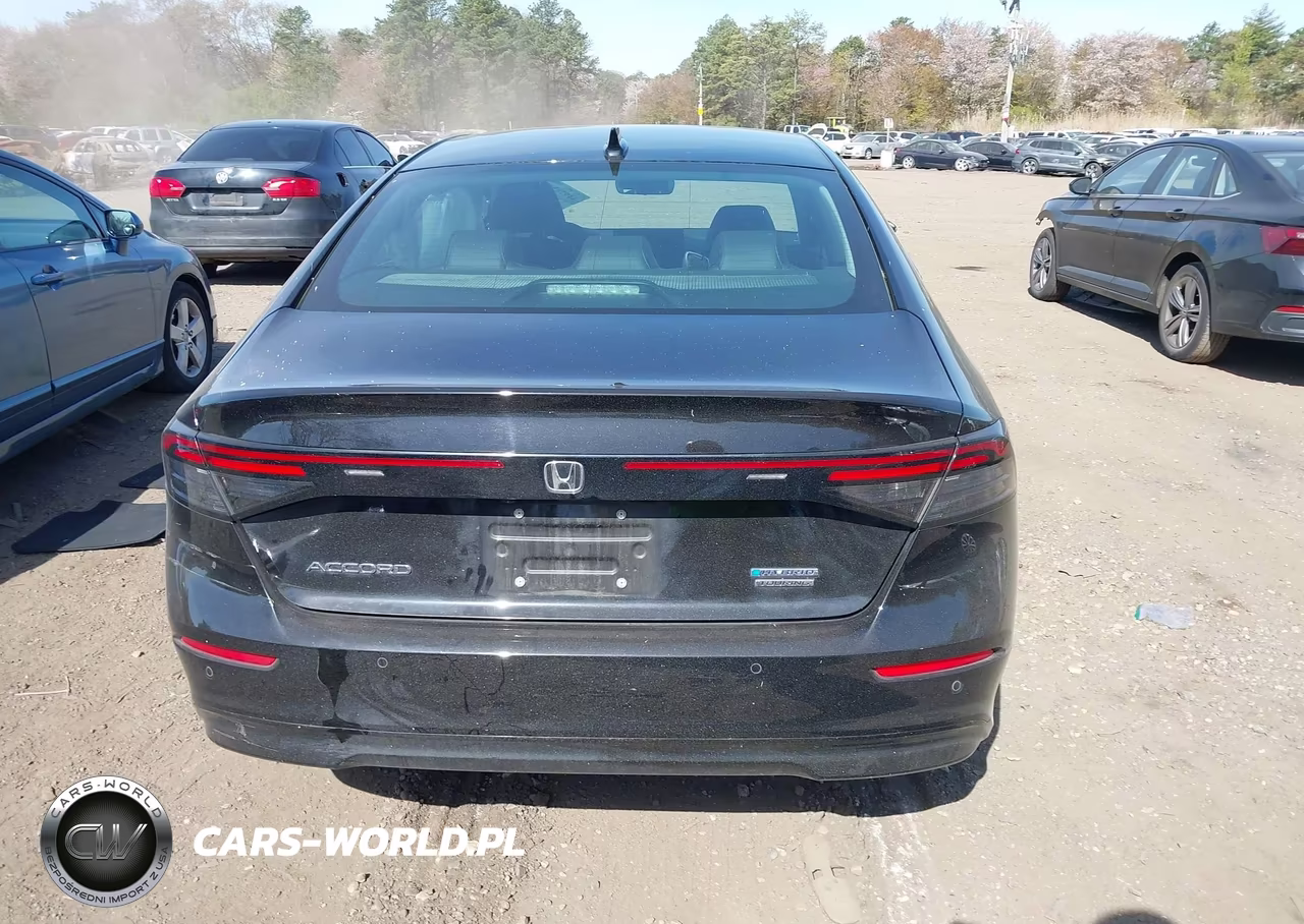 2024 Honda Accord Hybrid Touring VIN:1HGCY2F80RA024192 - 16