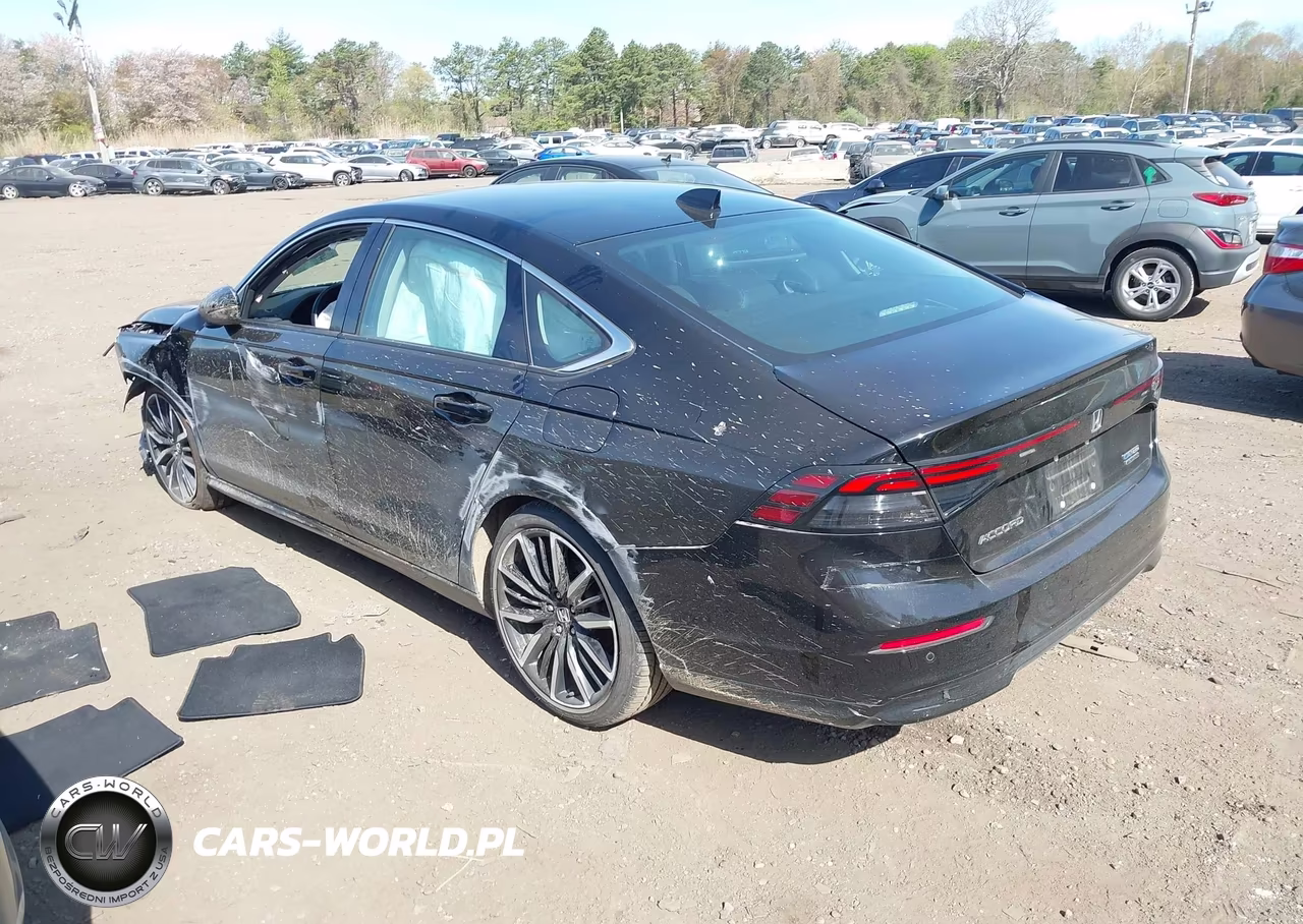 2024 Honda Accord Hybrid Touring VIN:1HGCY2F80RA024192 - 3