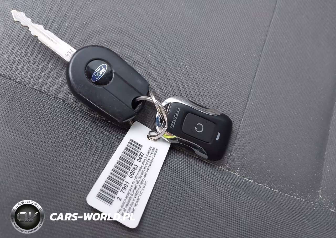 2010 Ford Escape Xls VIN:1FMCU0C71AKD43234 - 11