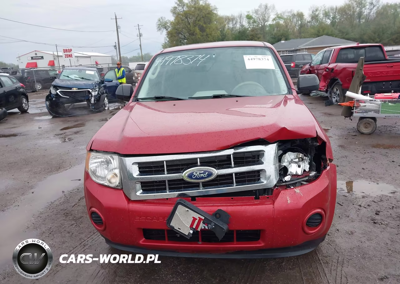 2010 Ford Escape Xls VIN:1FMCU0C71AKD43234 - 12