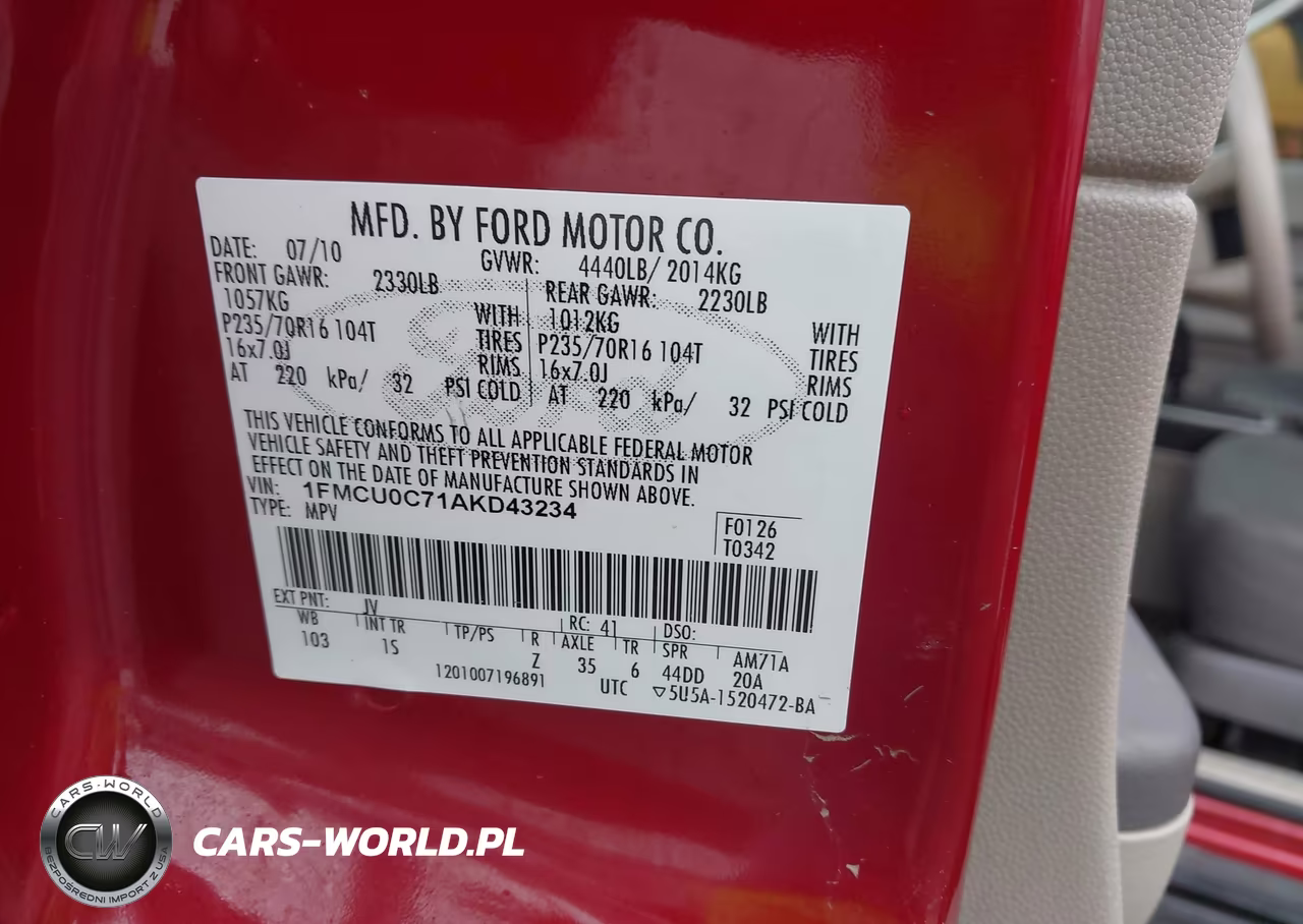 2010 Ford Escape Xls VIN:1FMCU0C71AKD43234 - 9