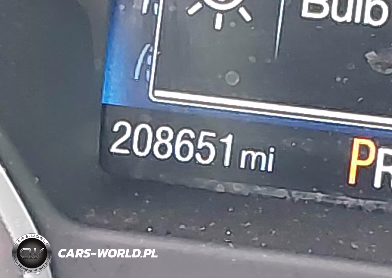 2016 Ford Focus Se VIN:1FADP3F23GL202563 - 15