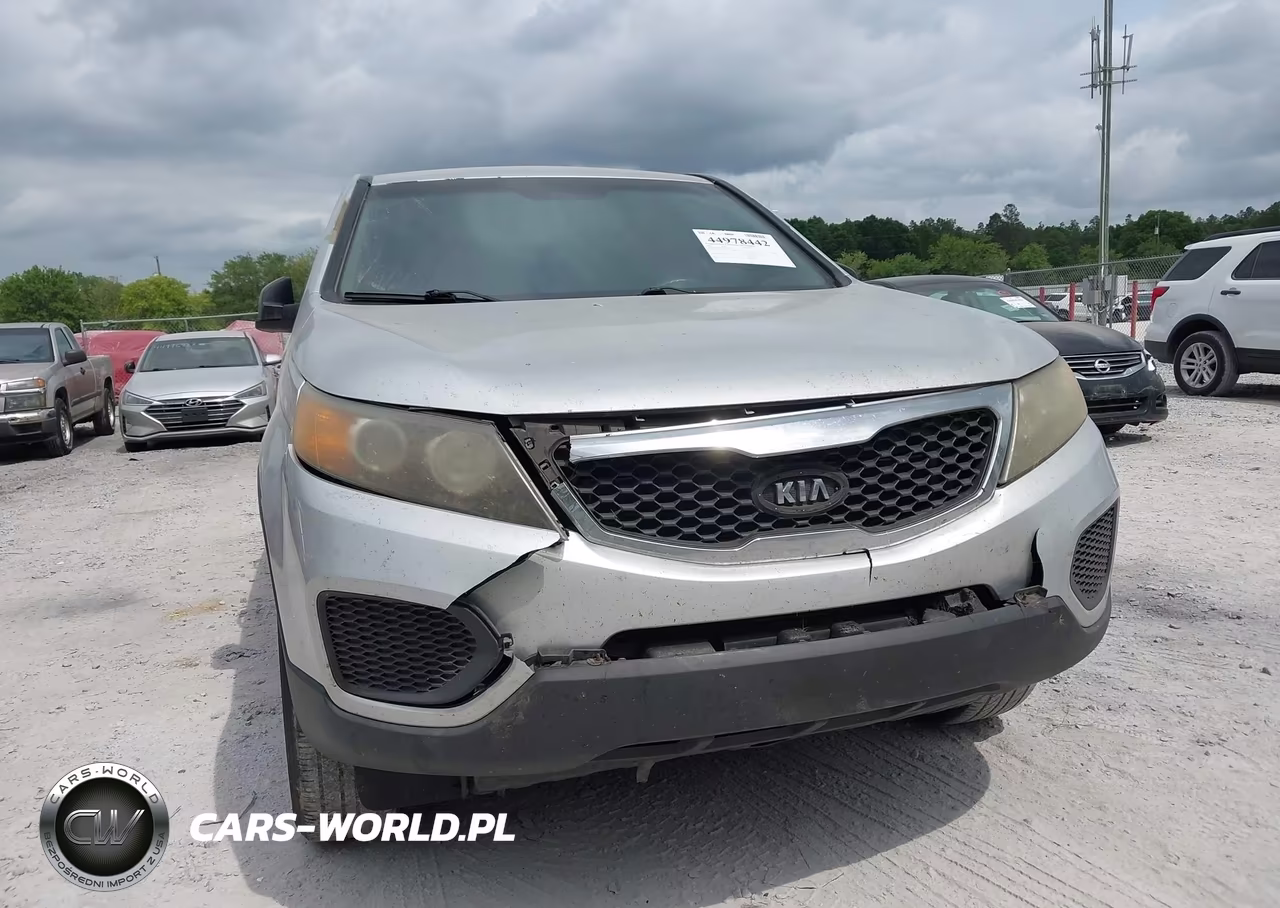 2011 Kia Sorento VIN:5XYKT3A10BG007780 - 6