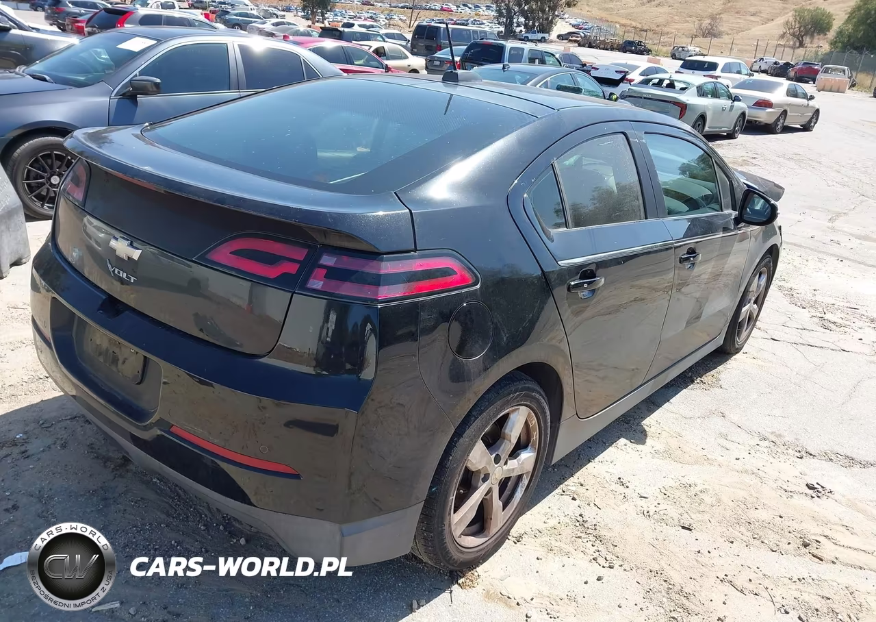 2015 Chevrolet Volt VIN:1G1RD6E44FU109064 - 4