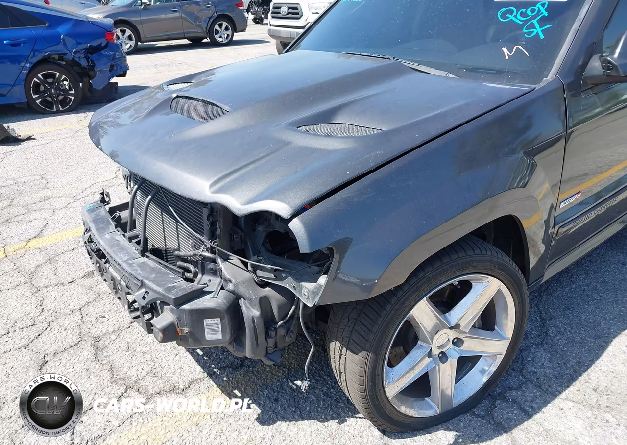 2007 Jeep Grand Cherokee Srt8 VIN:1J8HR78327C519942 - 19
